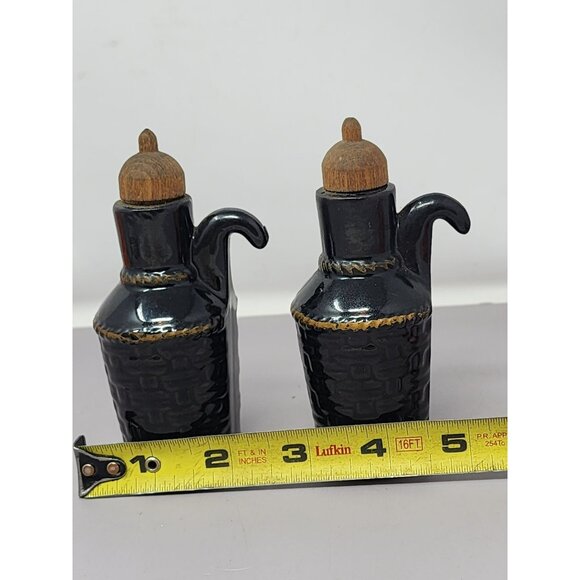 Vintage Black Ceramic Oil & Vinegar Cruet Set With Cork Stoppers Retro MCM Decor - Picture 8 of 10